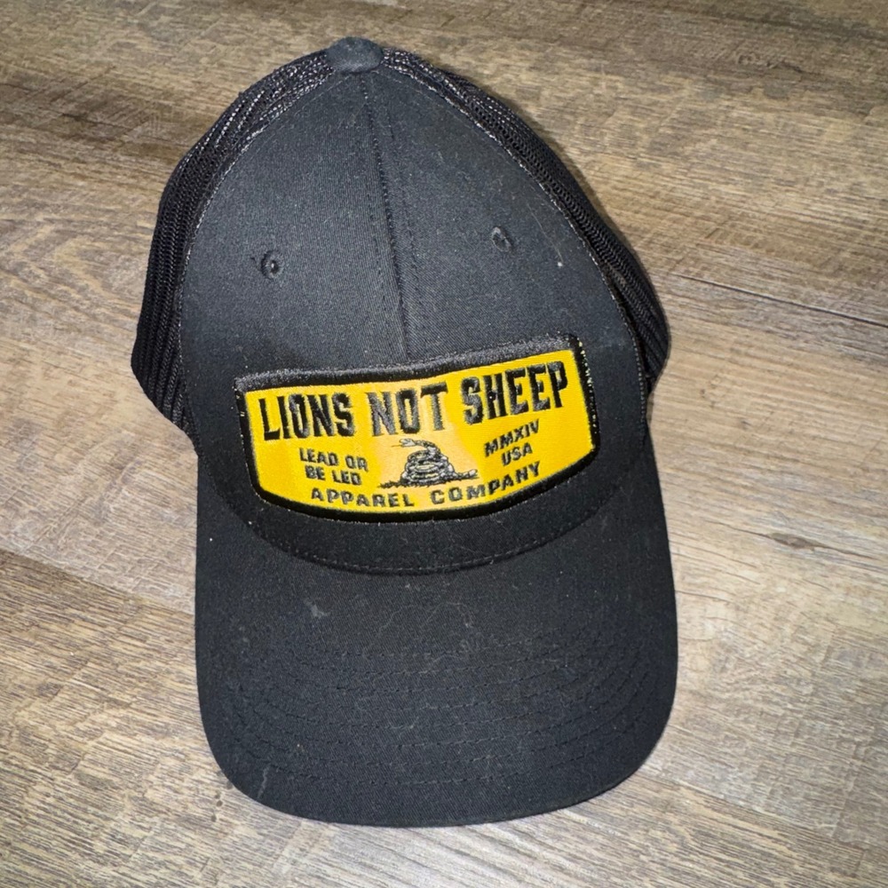 Lions Not Sheep Lead Or Be Led Hat Black Trucker Snapback Gadsden Snake Yupoong